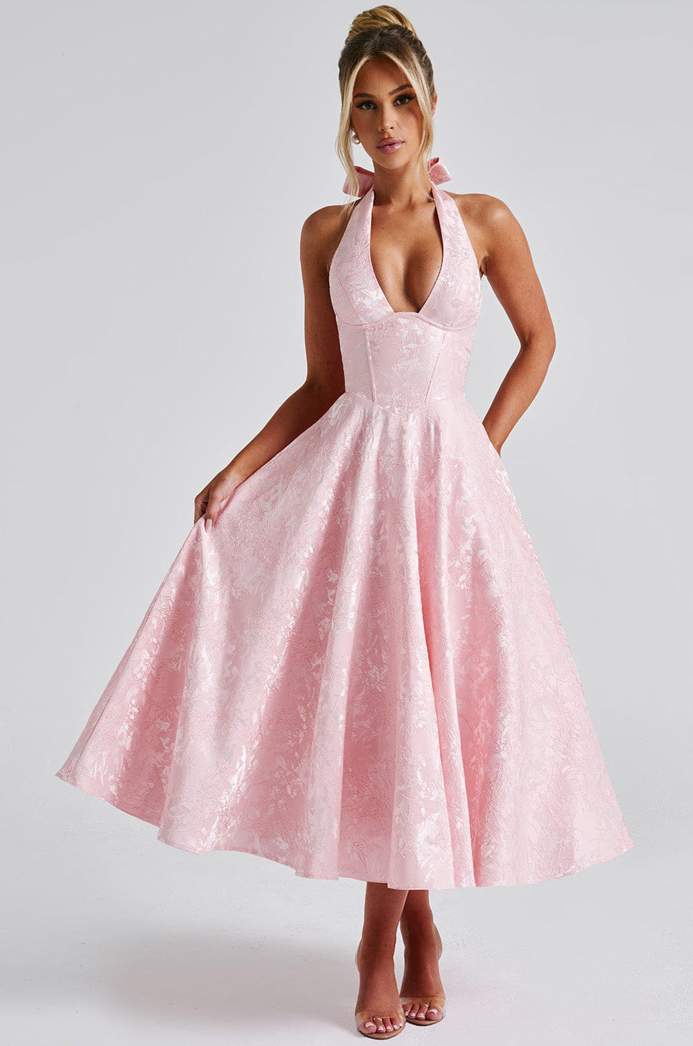 Elegant Floral Jacquard Halter V-Neck Open-Back Midi Dress