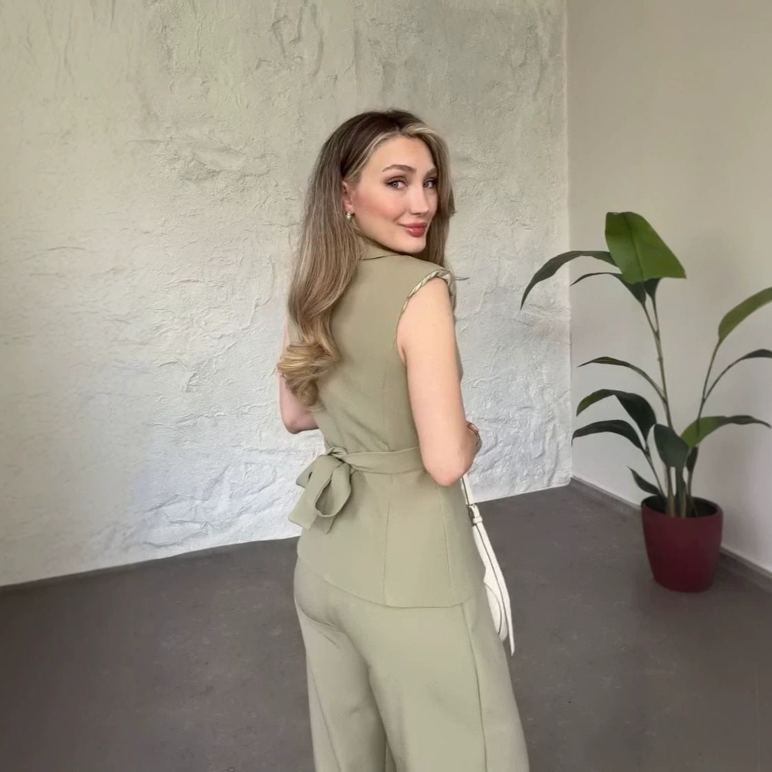 Elegant V-Neck Sleeveless Vest & Wide-Leg Pants Set